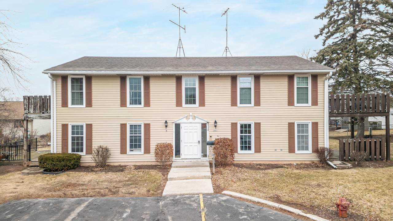 3901 Country Pl - Photo 1