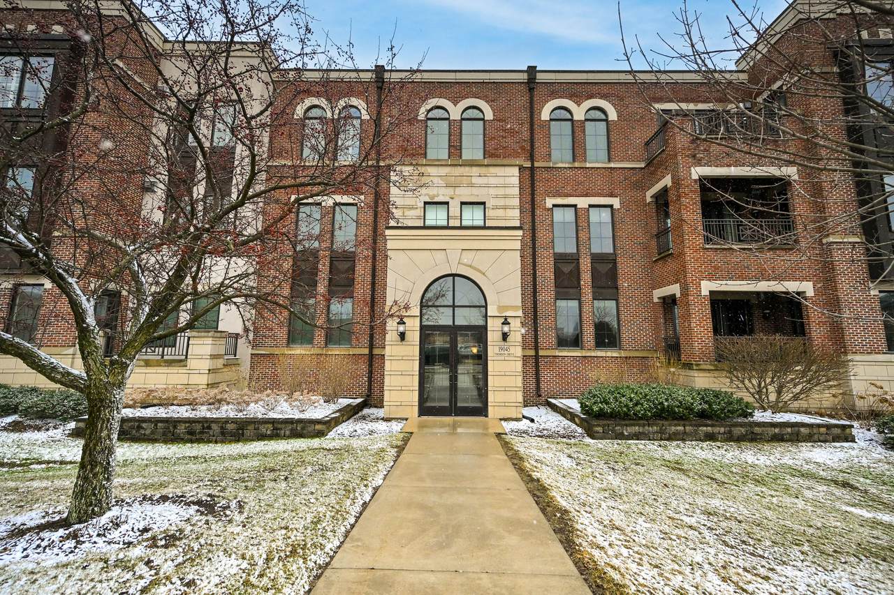 19045 Thomson Dr - Photo 1