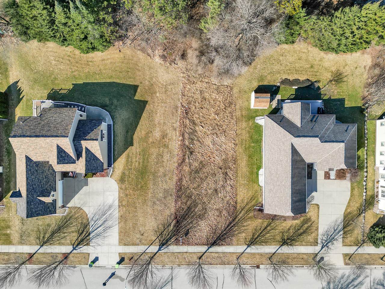 1503 Red Oak Dr - Photo 1