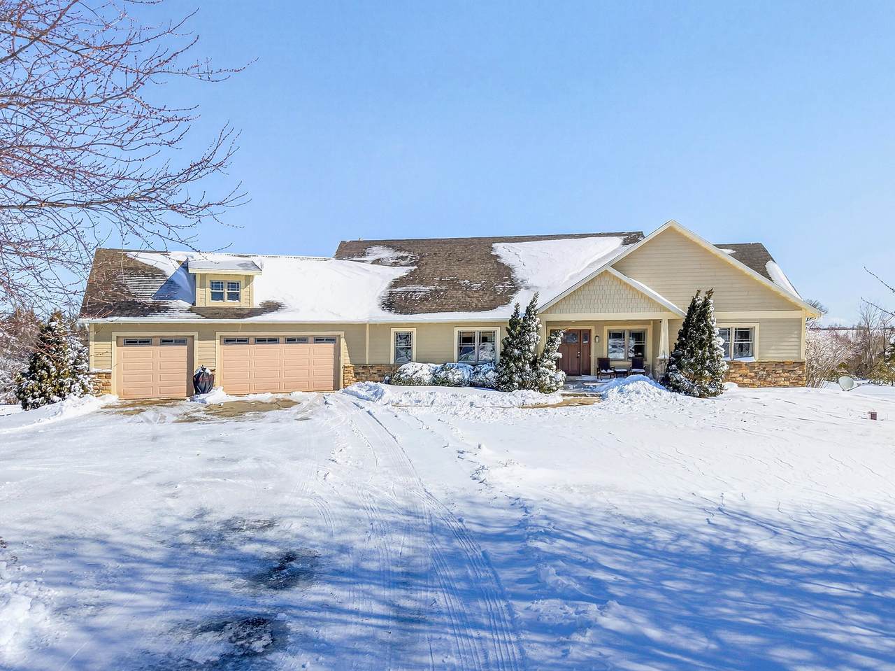 7864 Noah Ln - Photo 1