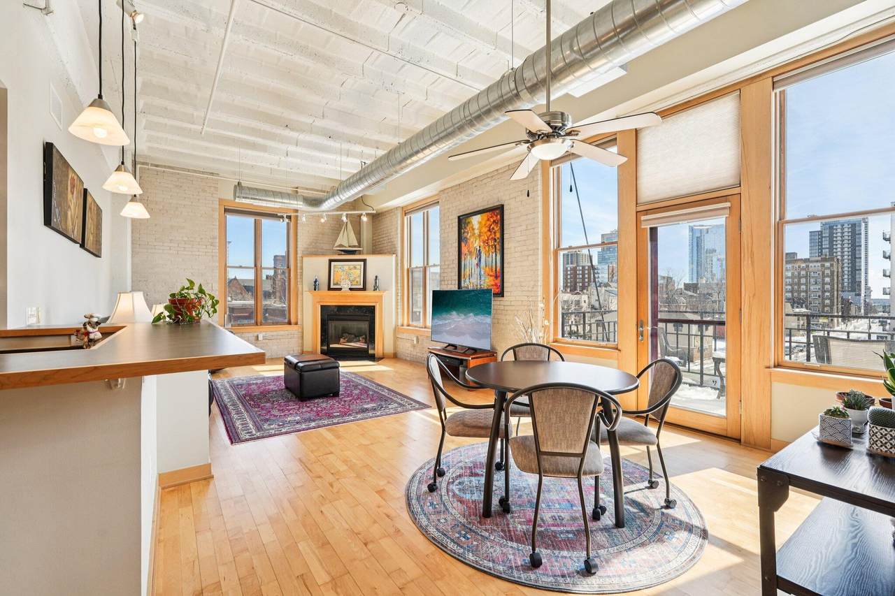 1325 Van Buren St - Photo 1