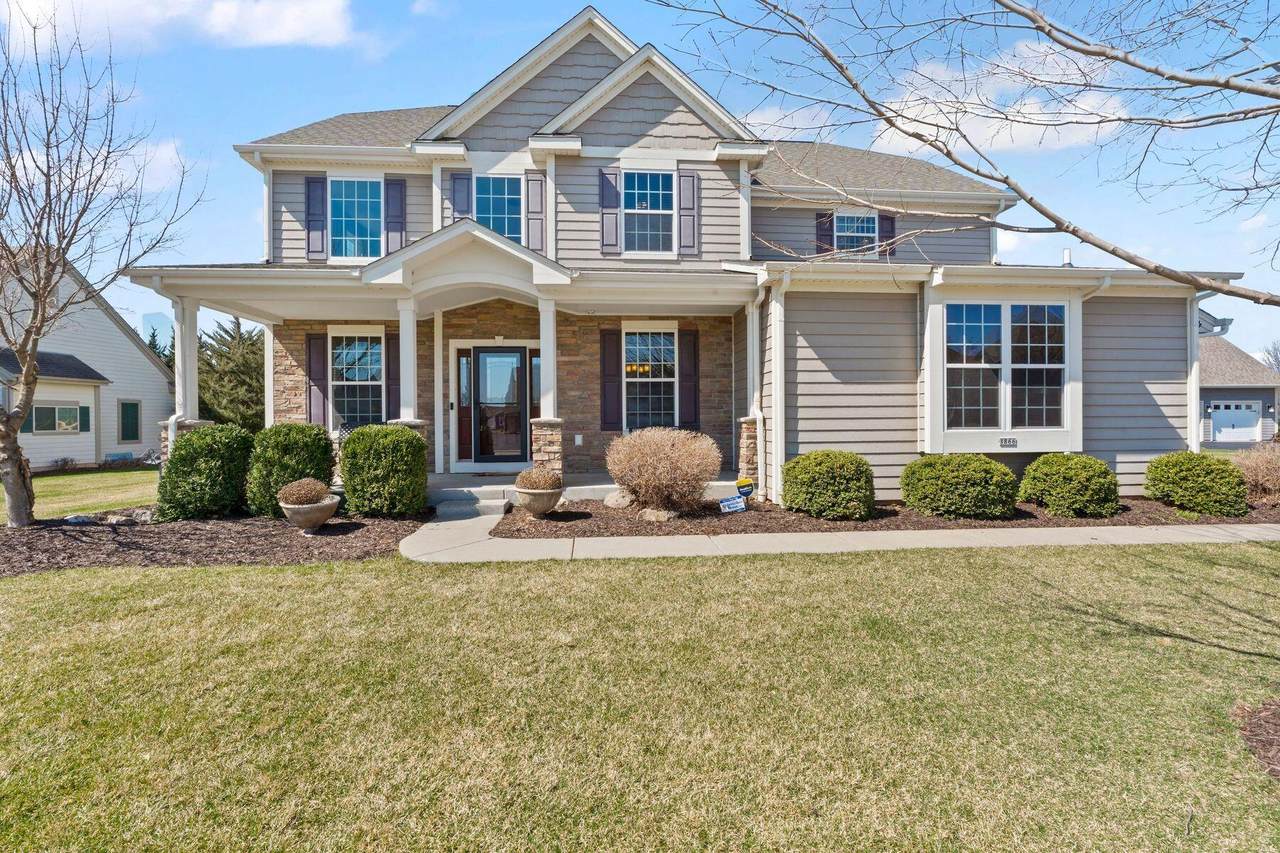 1866 River Lakes Rd - Photo 1