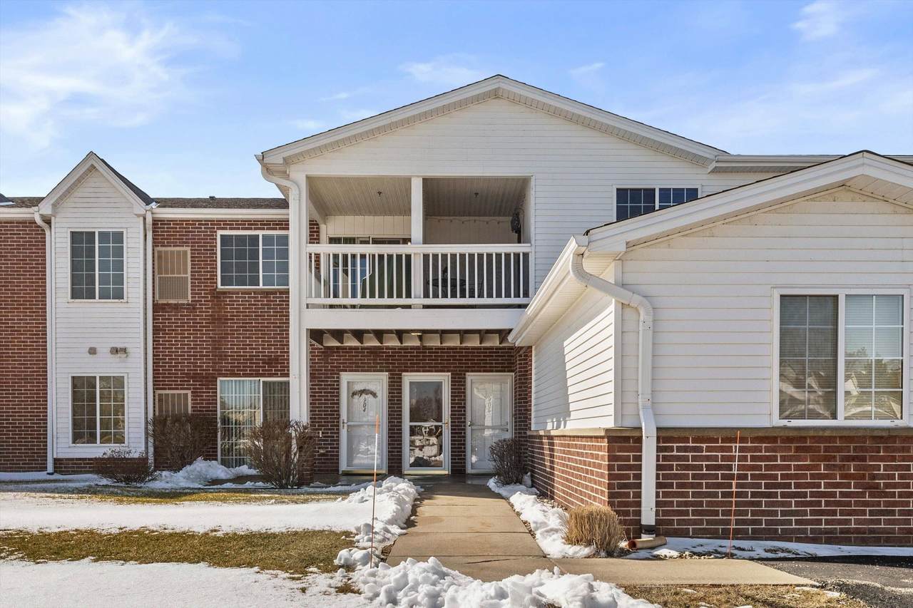 2705 11th Pl - Photo 1