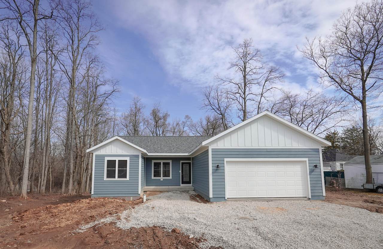34524 Fishman Rd - Photo 1