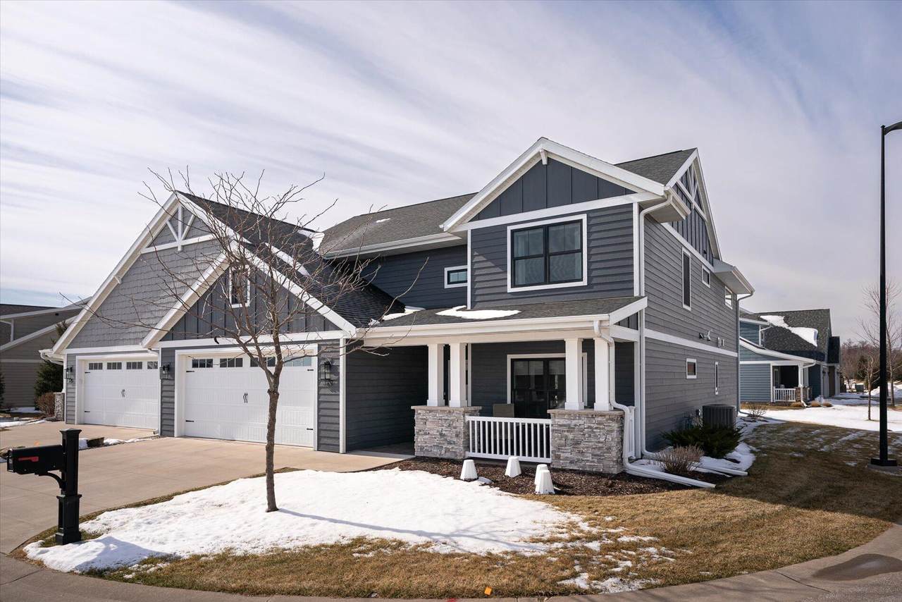 329 River Pt - Photo 1