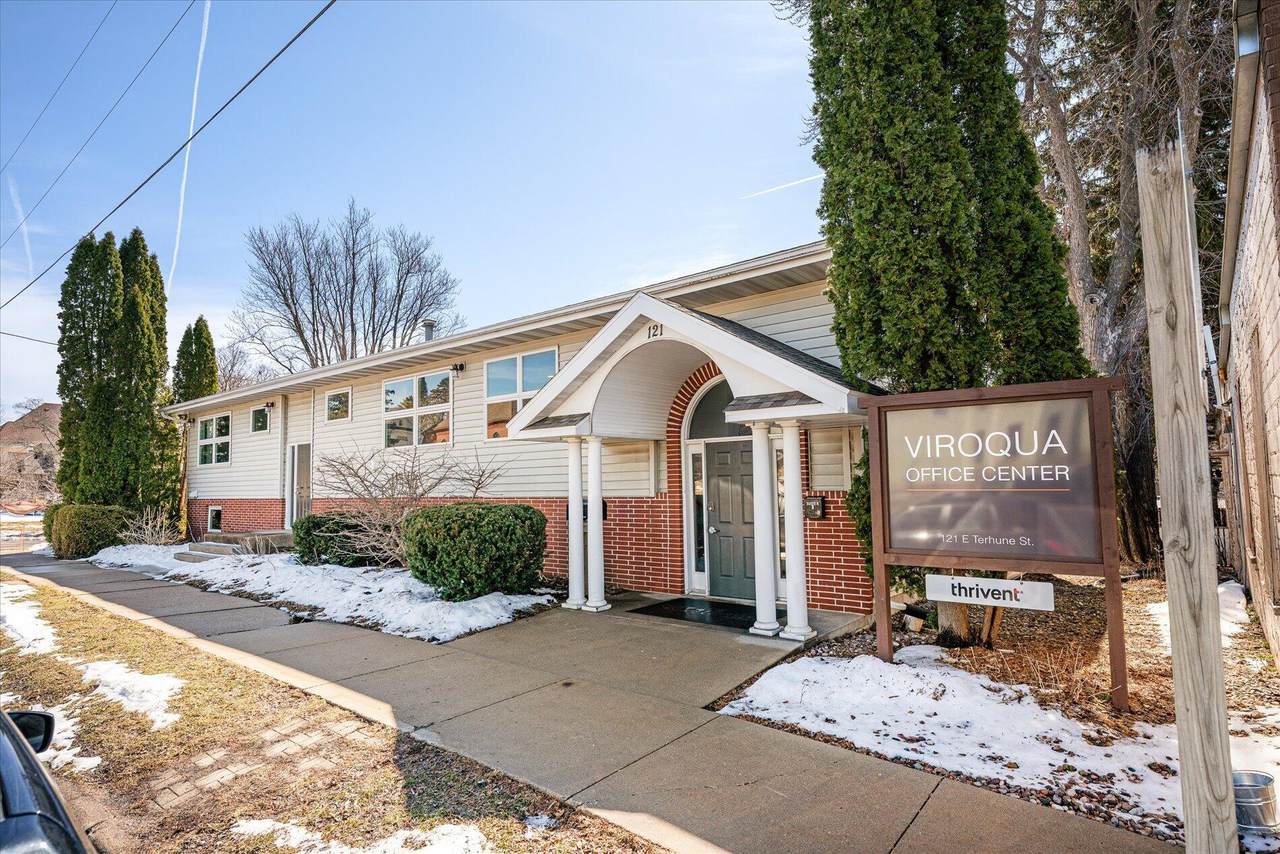 121 Terhune St - Photo 1