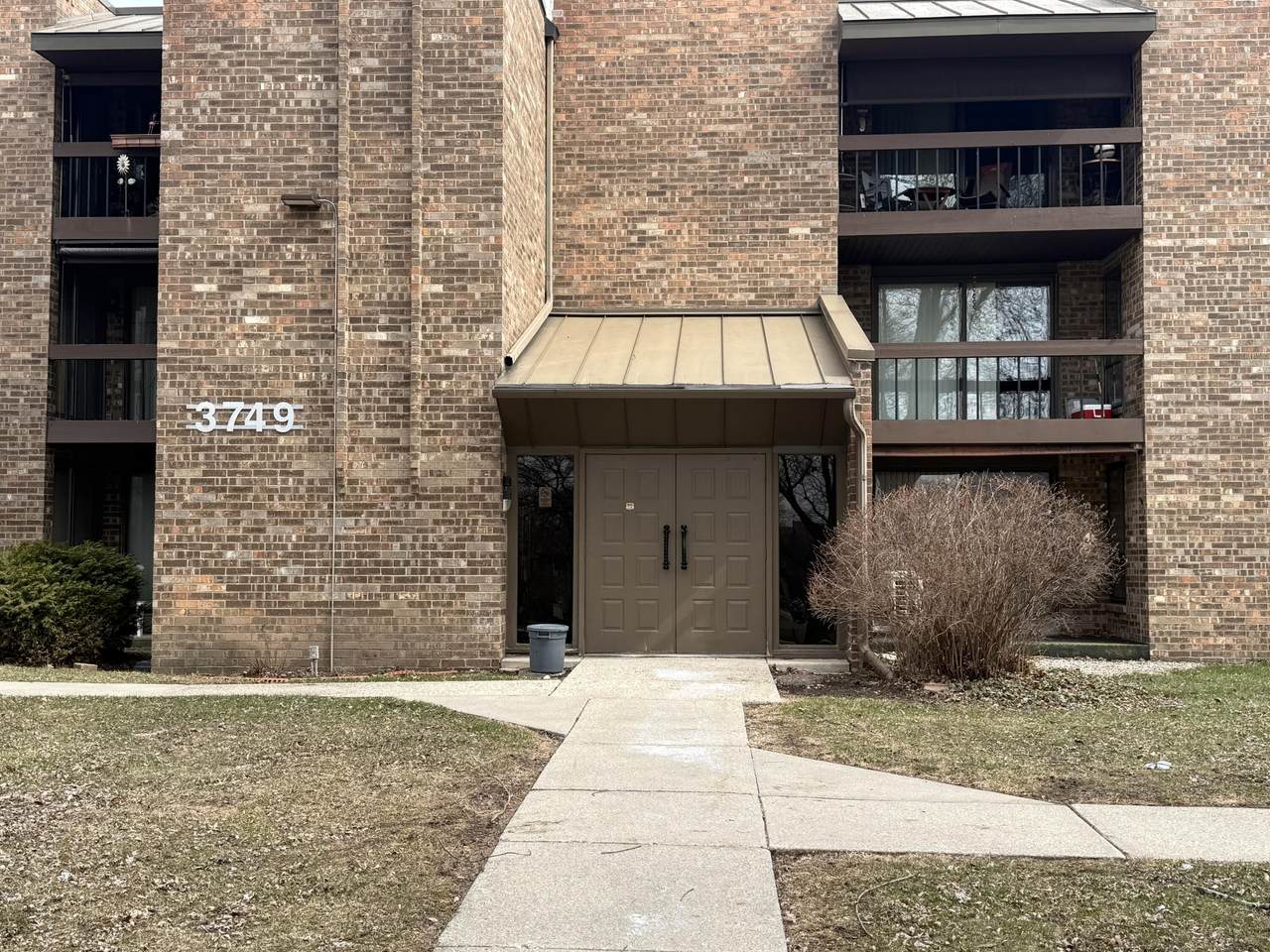 3749 88th St - Photo 1