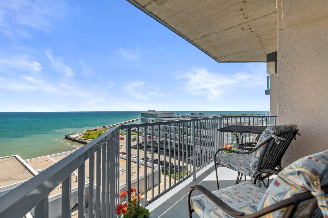 415 Lake St - Photo 1