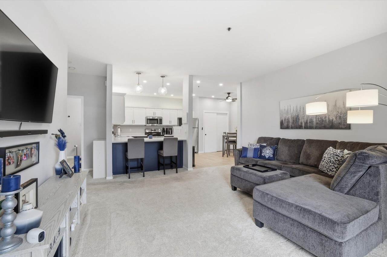 3360 College Ave - Photo 1