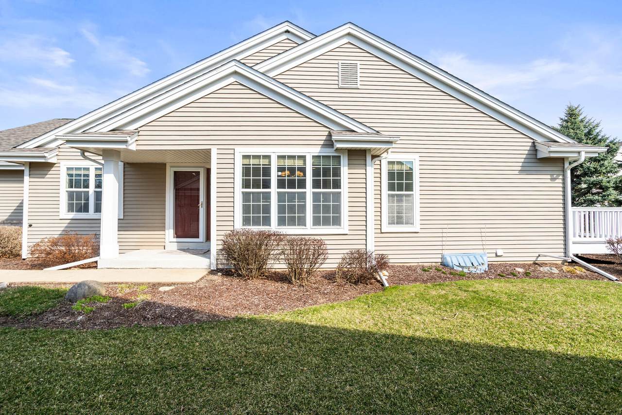 617 Hickory Hollow Rd - Photo 1