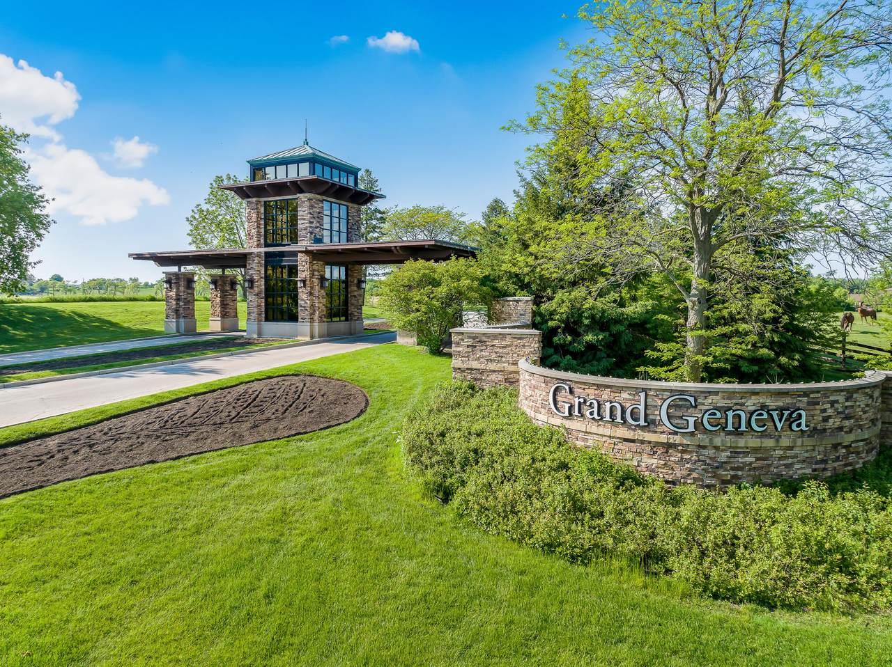 7020 Grand Geneva Way - Photo 1