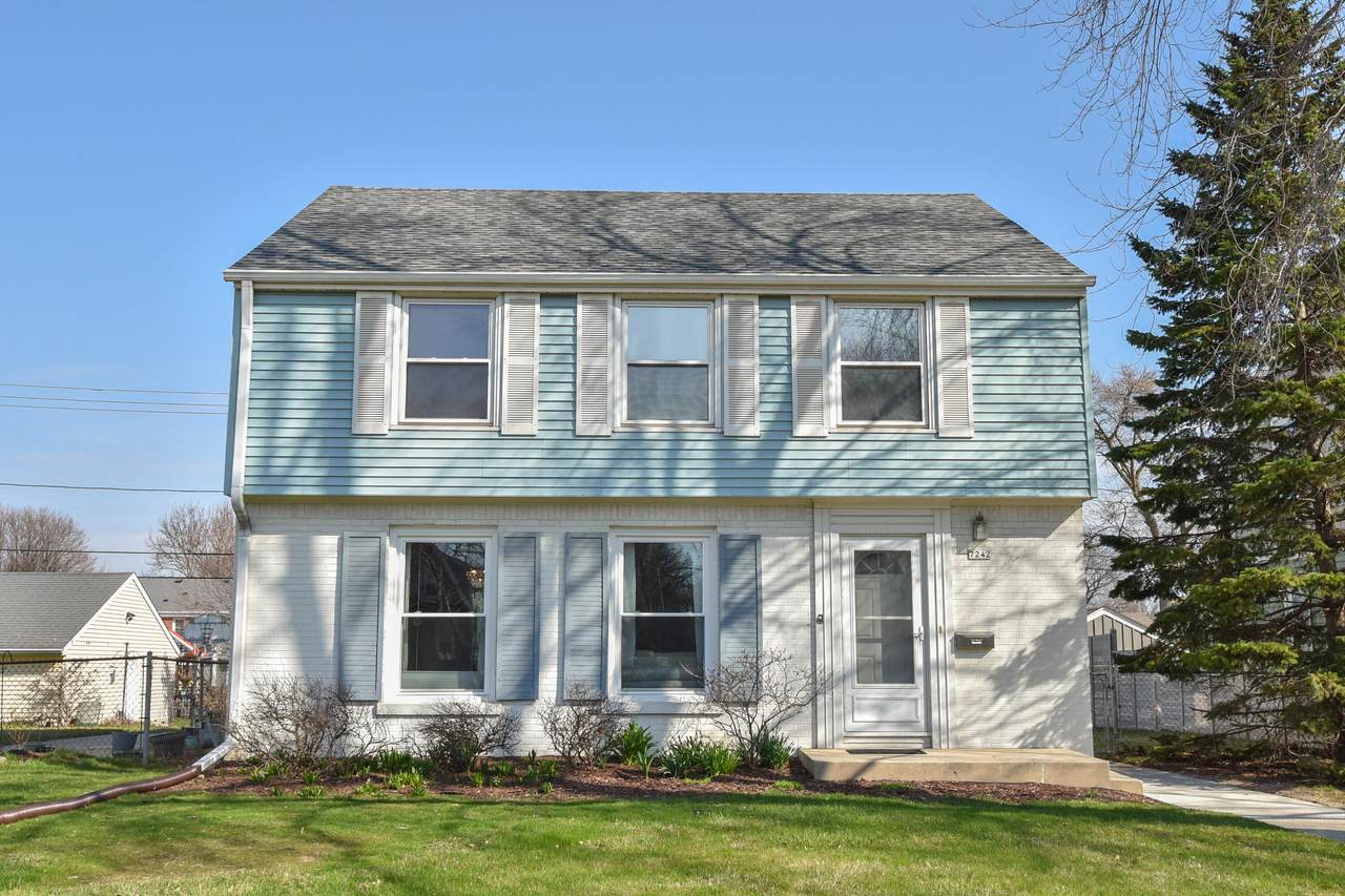7242 Bluemound Rd - Photo 1