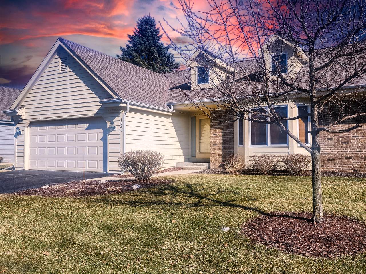 1040 Lansdowne Ct - Photo 1