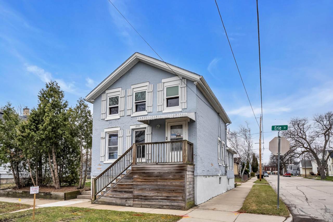1240 Erie St - Photo 1