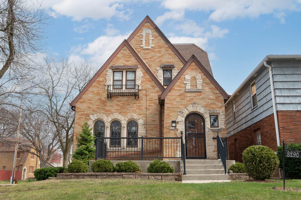 3290 44th St - Photo 1