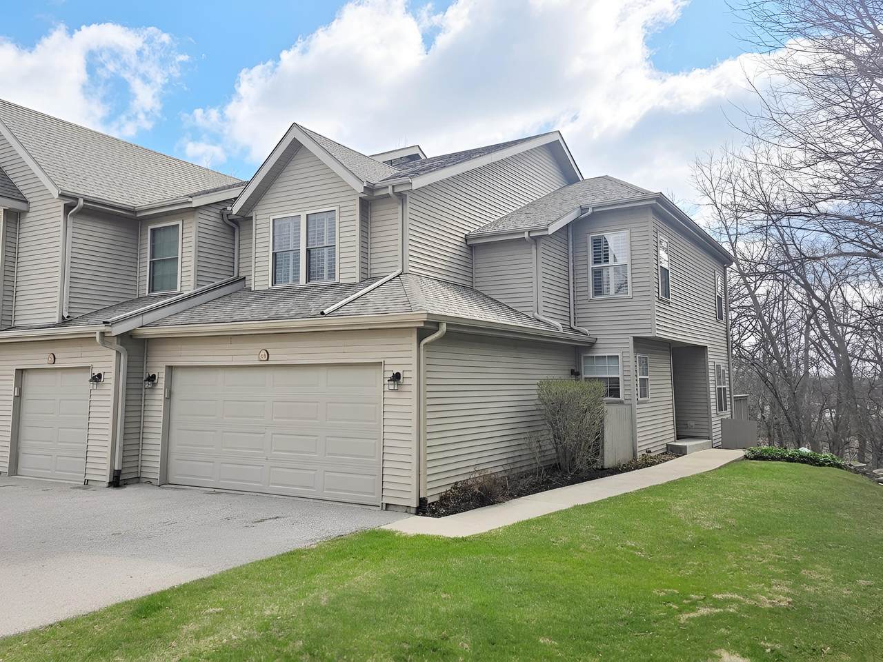 500 Edwards Blvd - Photo 1