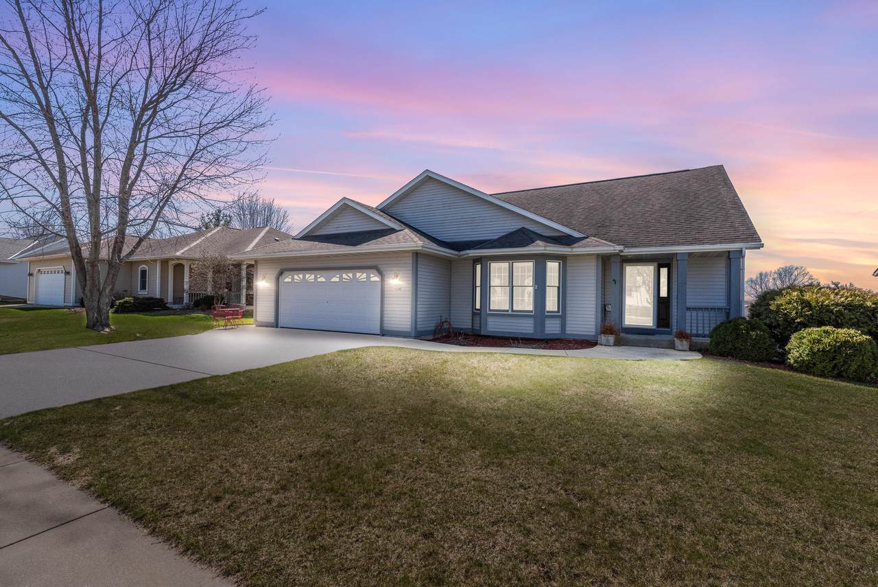1245 Garfield Ln - Photo 1