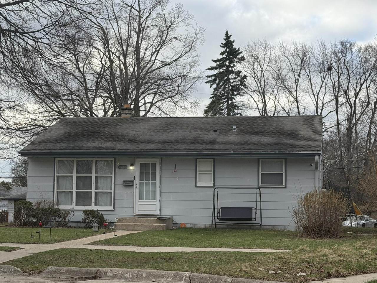 7013 Tallmadge Ct - Photo 1