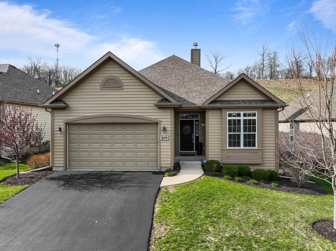 109 Lake Vista Cir - Photo 1