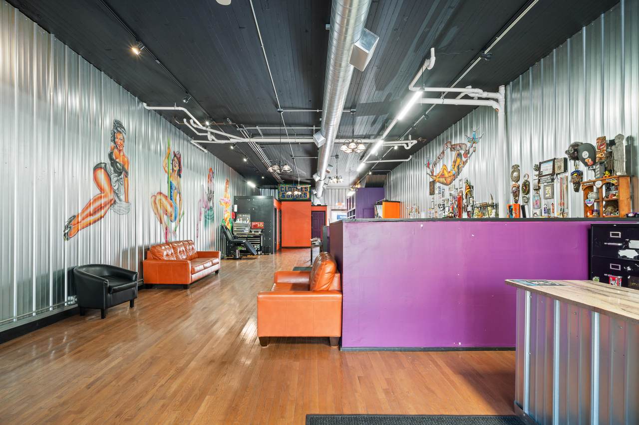 https://bt-photos.global.ssl.fastly.net/milwaukee/1280_boomver_1_1958506-2.jpg
