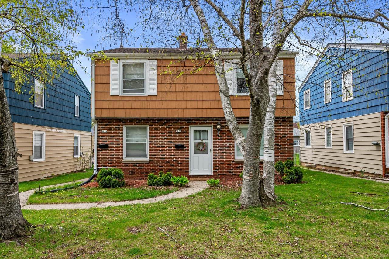 3223 84th St - Photo 1