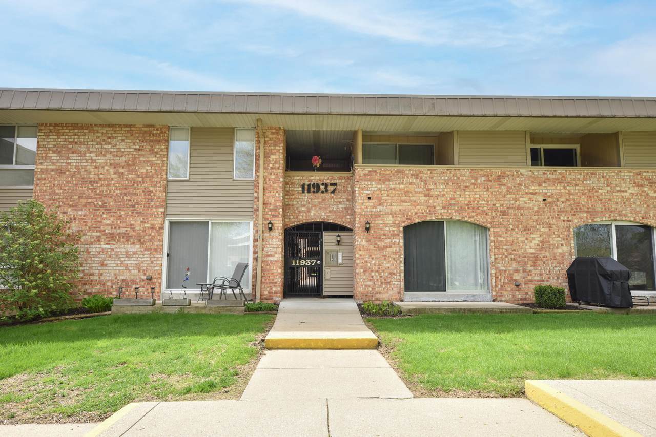 11937 Appleton Ave - Photo 1