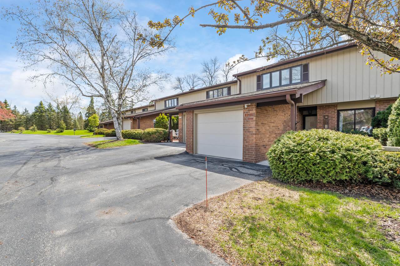 12808 Colony Dr - Photo 1