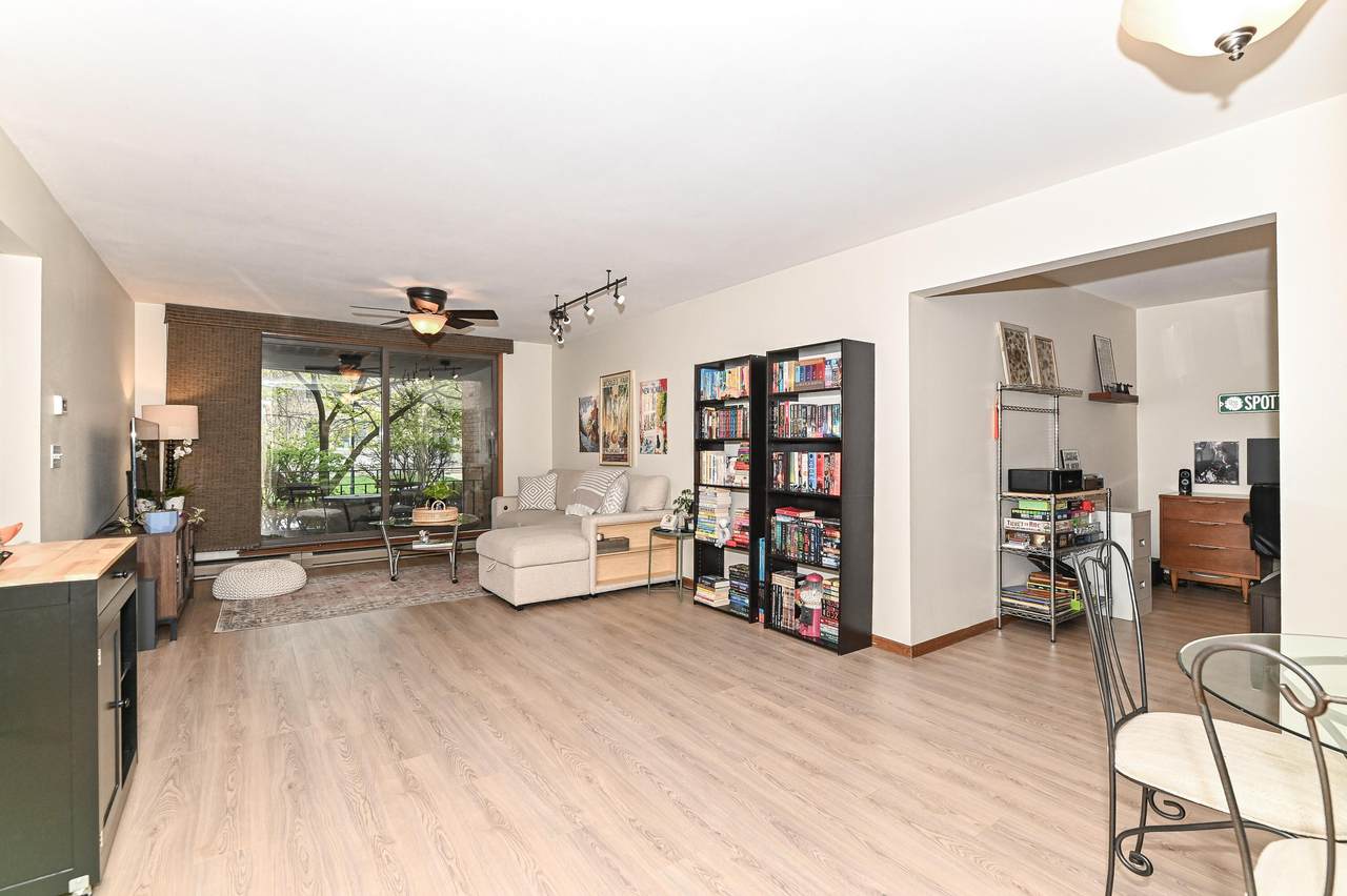 3916 Oakland Ave - Photo 1