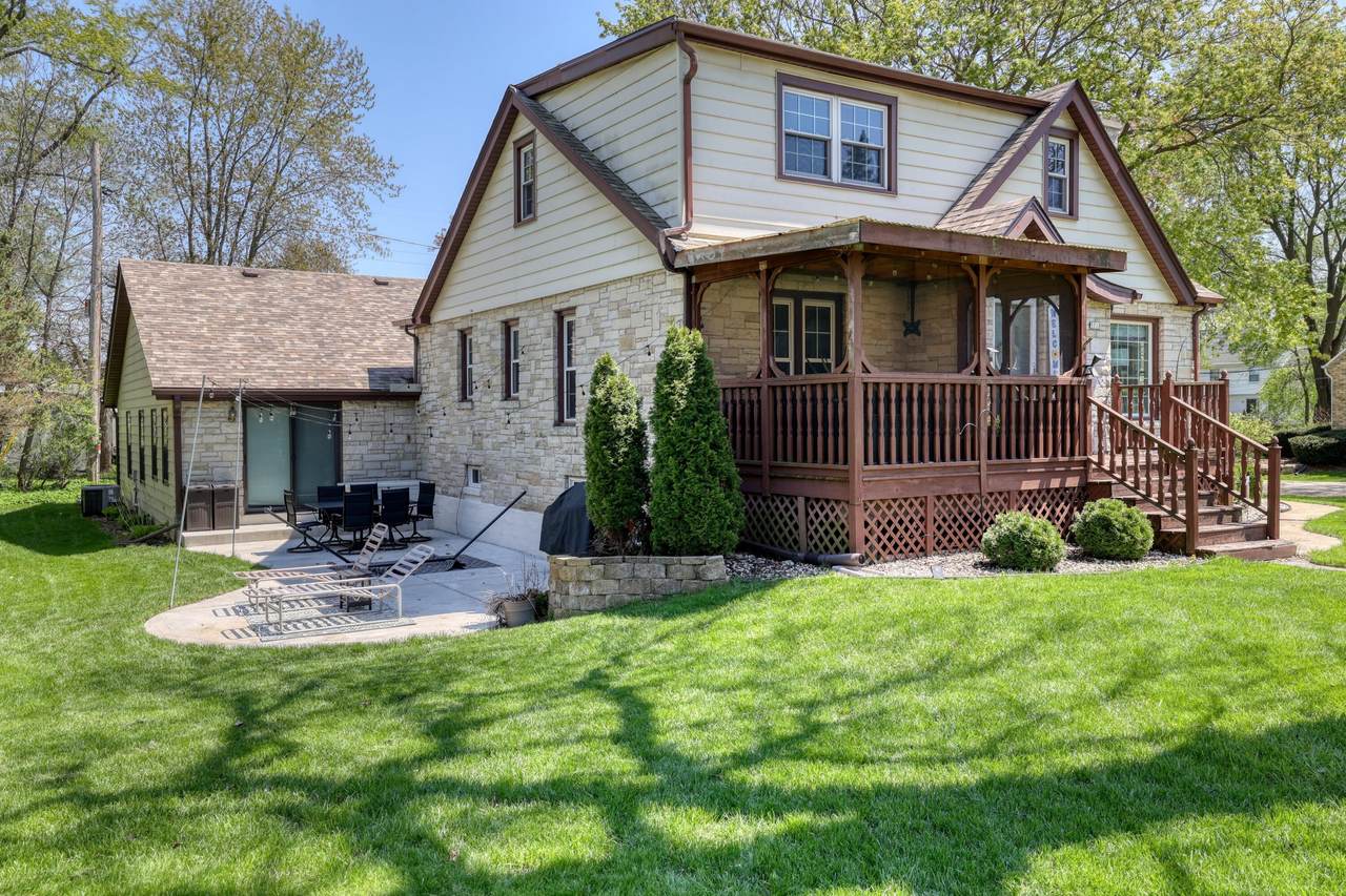 5518 110th St - Photo 1