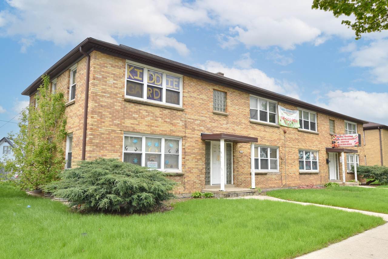 2809 Atkinson Ave - Photo 1