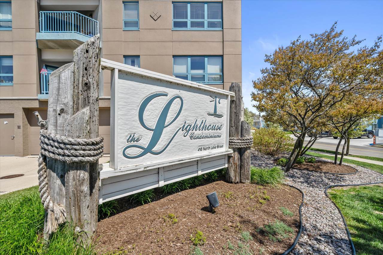 415 Lake St - Photo 1