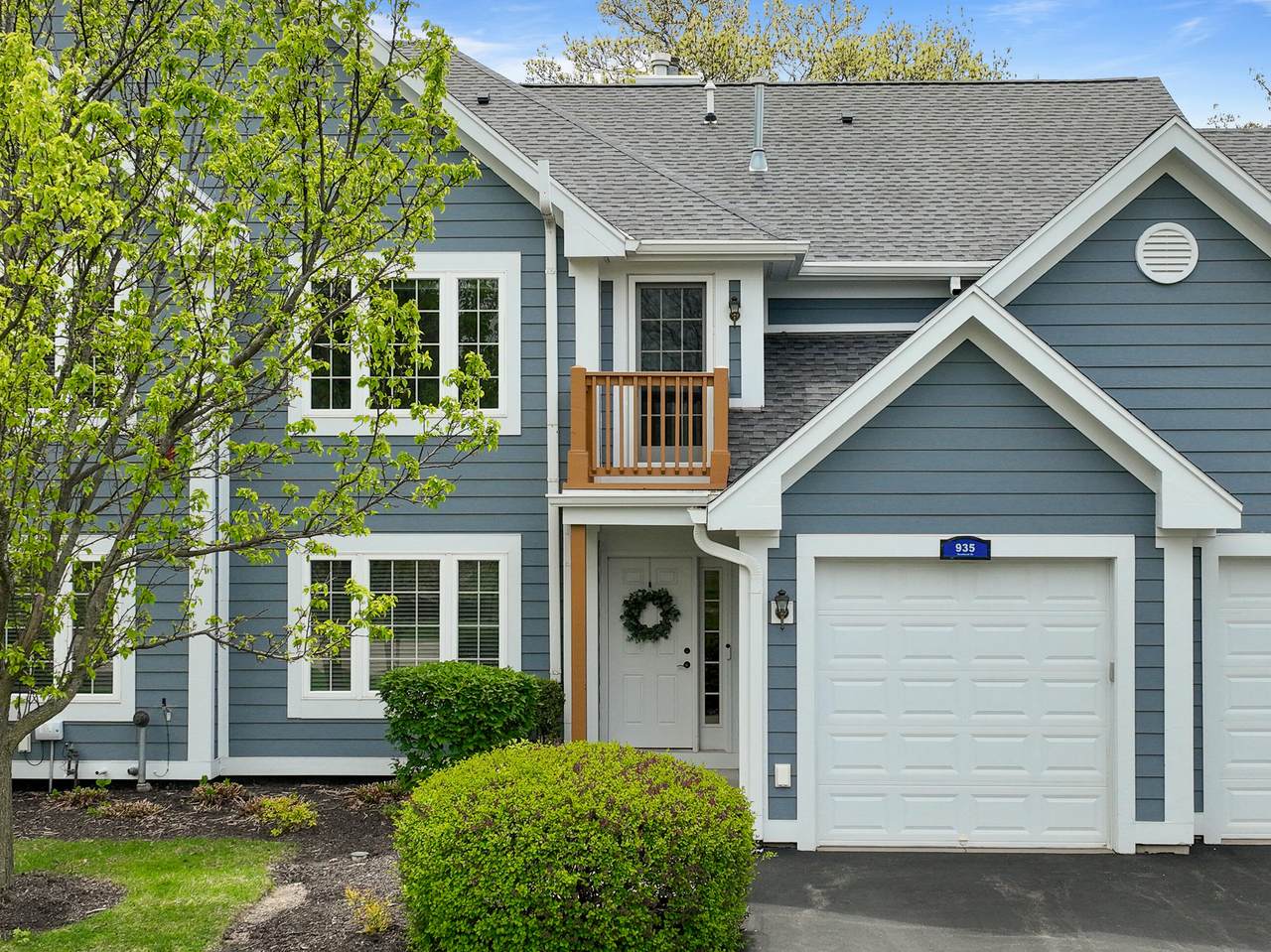 935 Scotland Dr - Photo 1