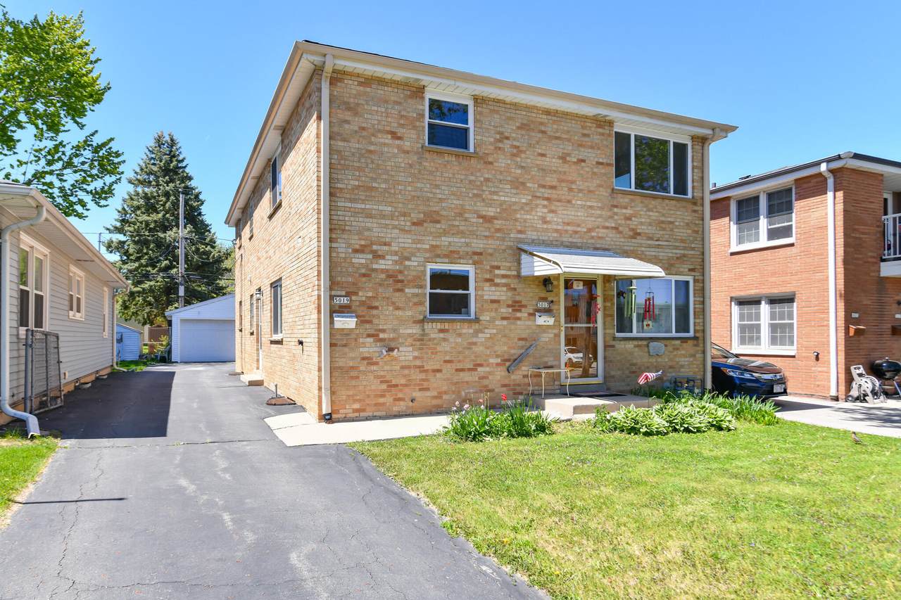 5017 125th St - Photo 1