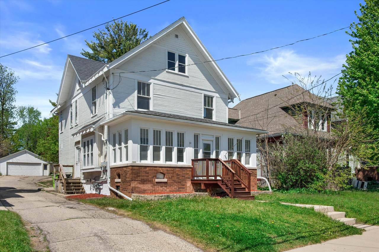 64 Union St - Photo 1