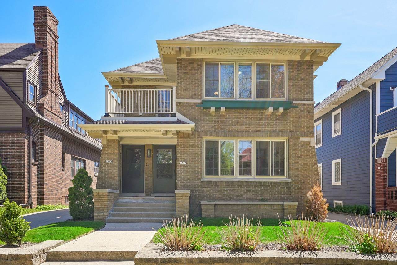 3916 Farwell Ave - Photo 1
