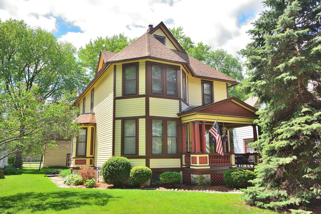 537 Dunbar Ave - Photo 1