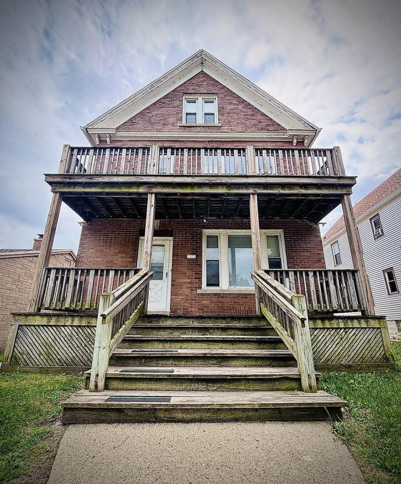 1405 Oklahoma Ave - Photo 1