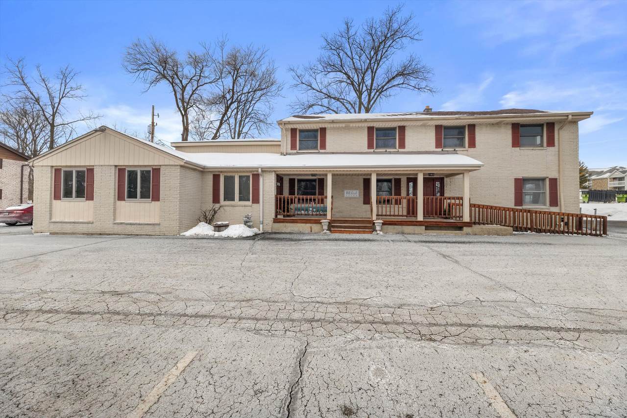 11801 Janesville Rd - Photo 1