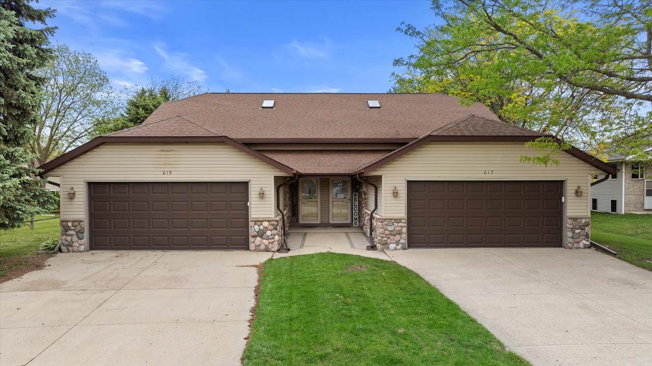 617 Wellington Dr - Photo 1