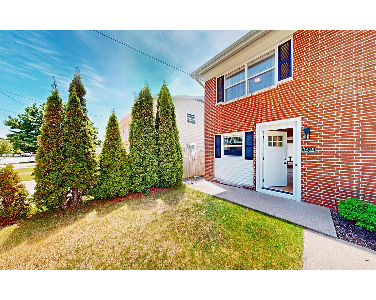 3412 Wilson St - Photo 1