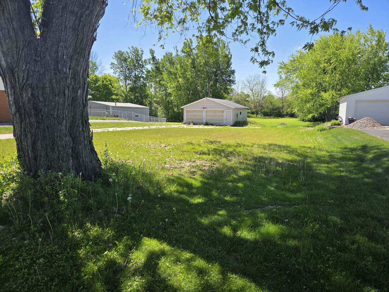 https://bt-photos.global.ssl.fastly.net/milwaukee/1280_boomver_1_1966496-2.jpg