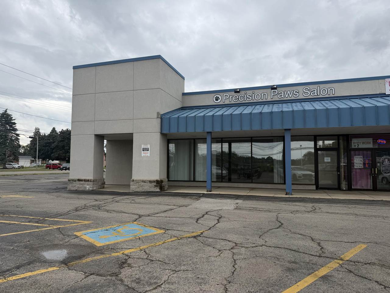 7944 Sheridan Rd - Photo 1