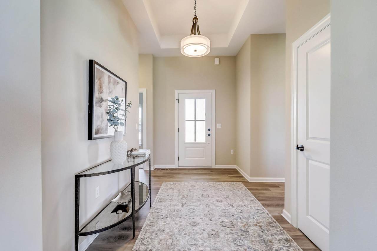 1372 Prairie Creek Cir - Photo 1