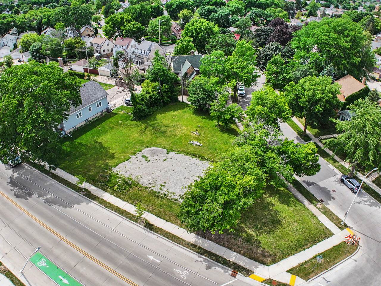 66 Beloit Rd - Photo 1