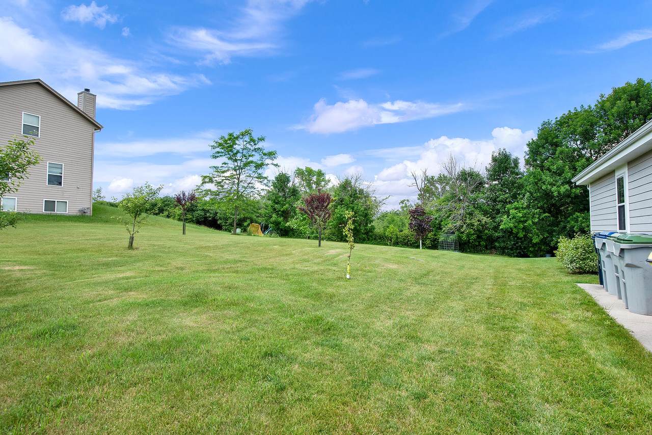 9493 Michael Ct - Photo 1