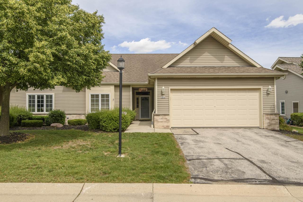 5394 Butterfield Way - Photo 1
