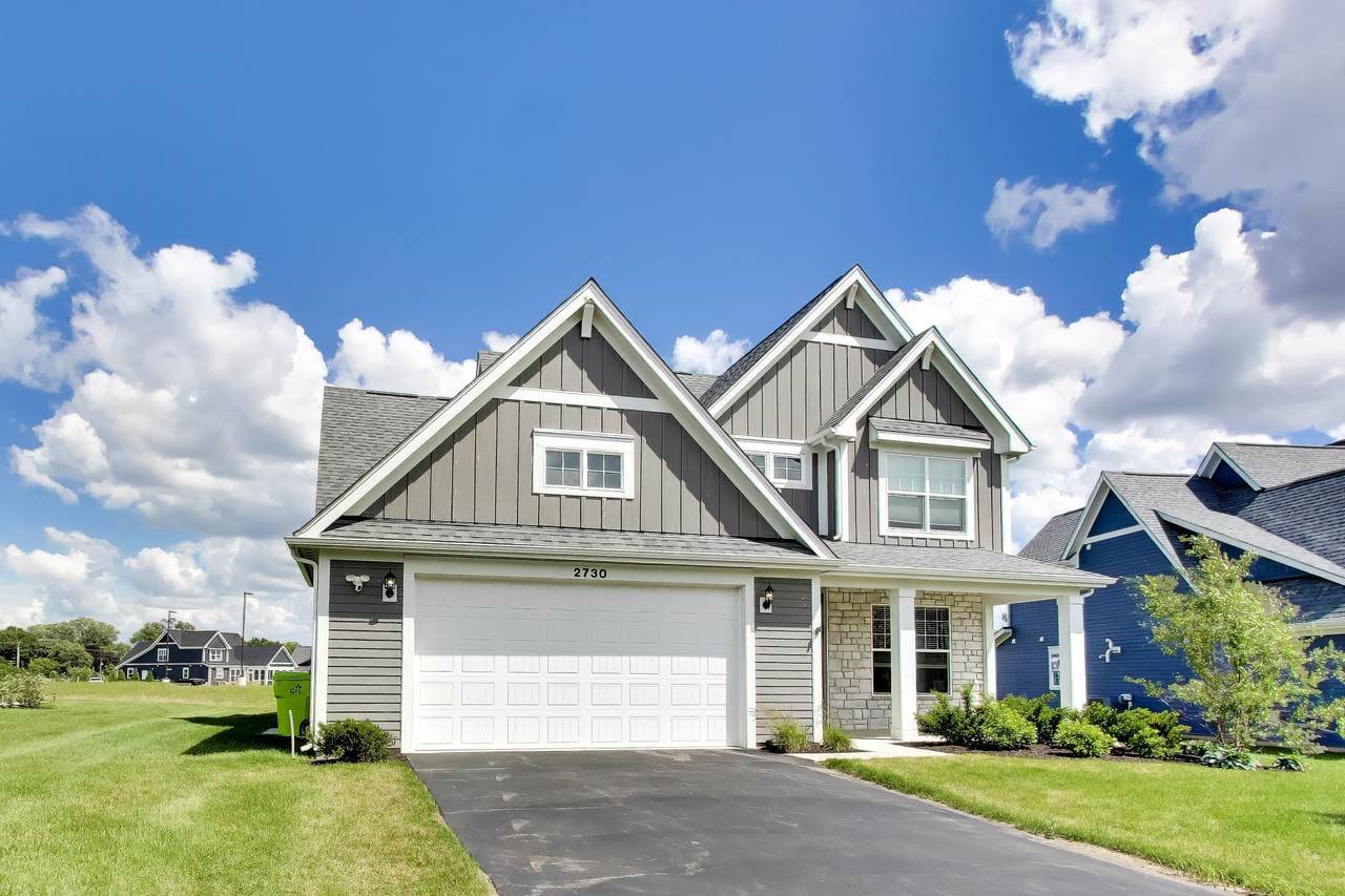 2730 Harbor Ct - Photo 1