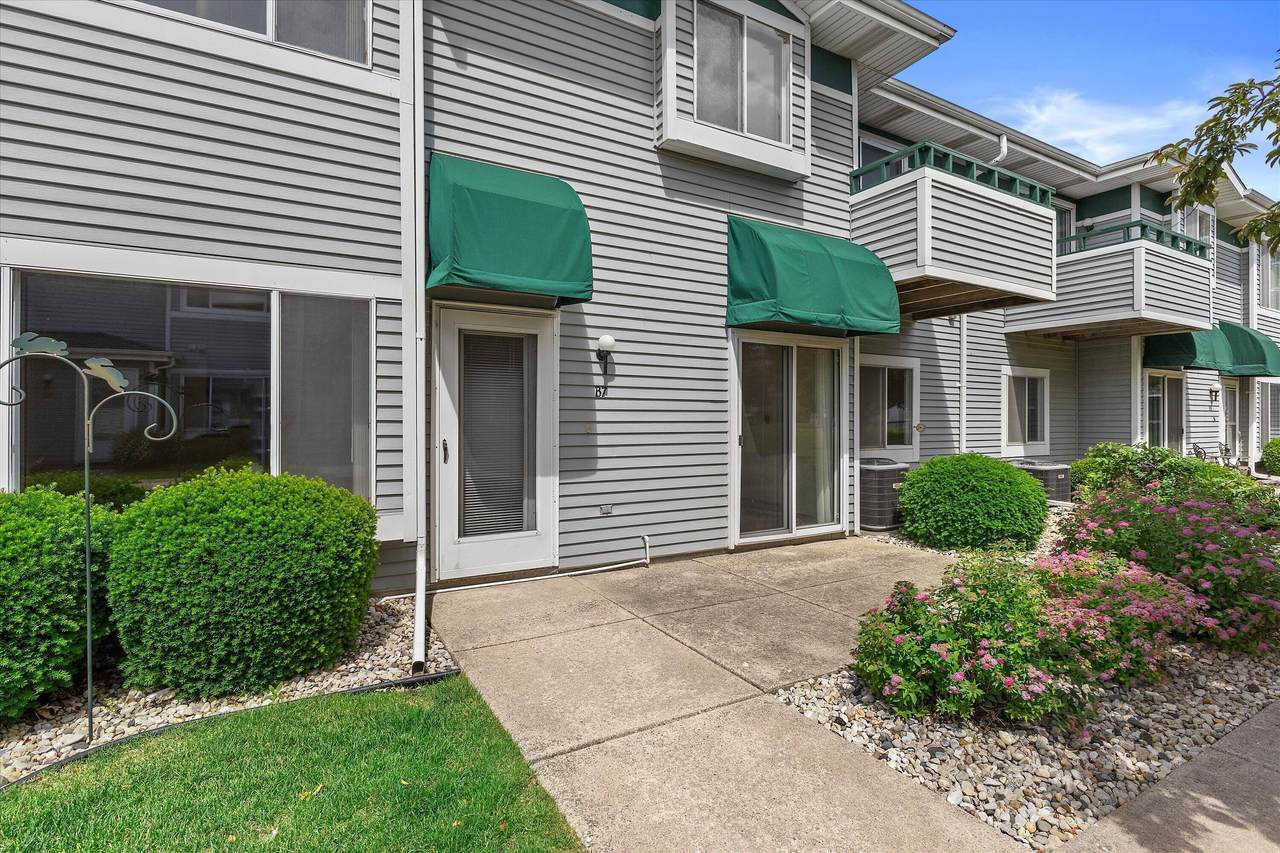 6755 Mariner Dr - Photo 1