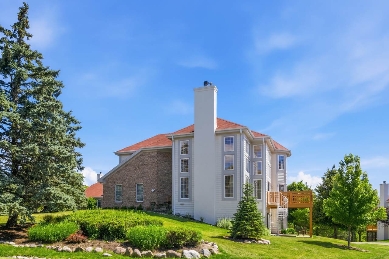 1505 Highland Dr - Photo 1
