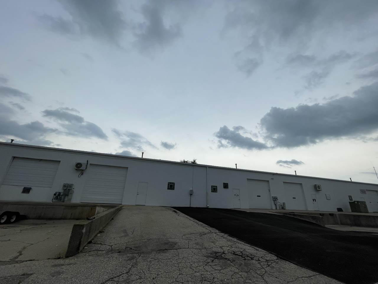 726 Walworth St - Photo 1